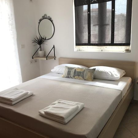 Aloe Vera Apartments Sarande Bagian luar foto