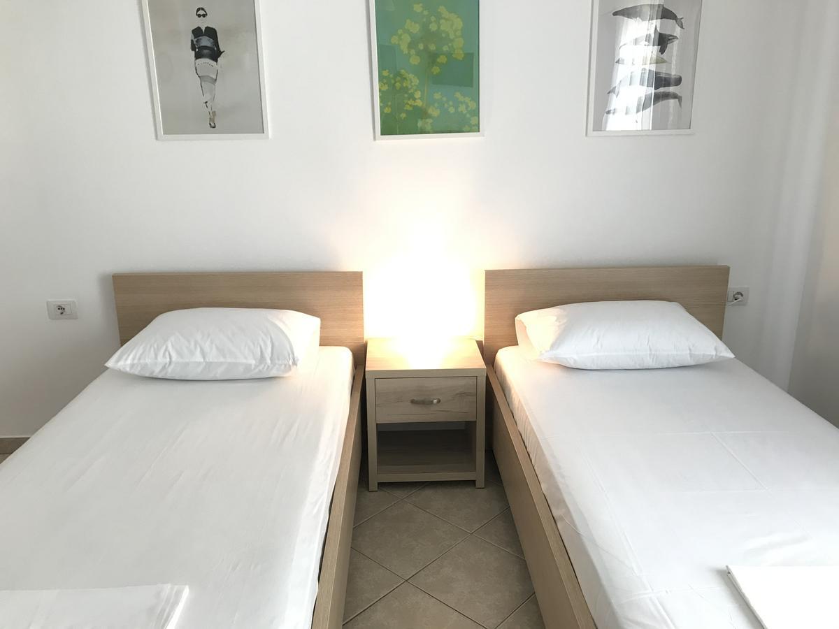 Aloe Vera Apartments Sarande Bagian luar foto