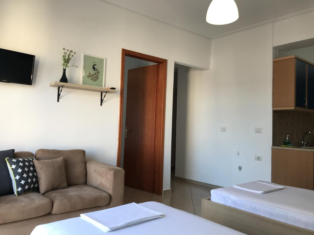Aloe Vera Apartments Sarande Bagian luar foto