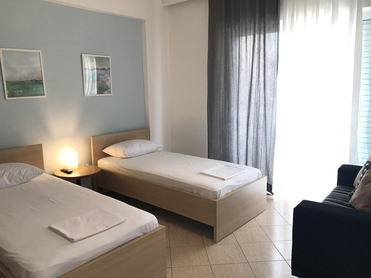 Aloe Vera Apartments Sarande Bagian luar foto