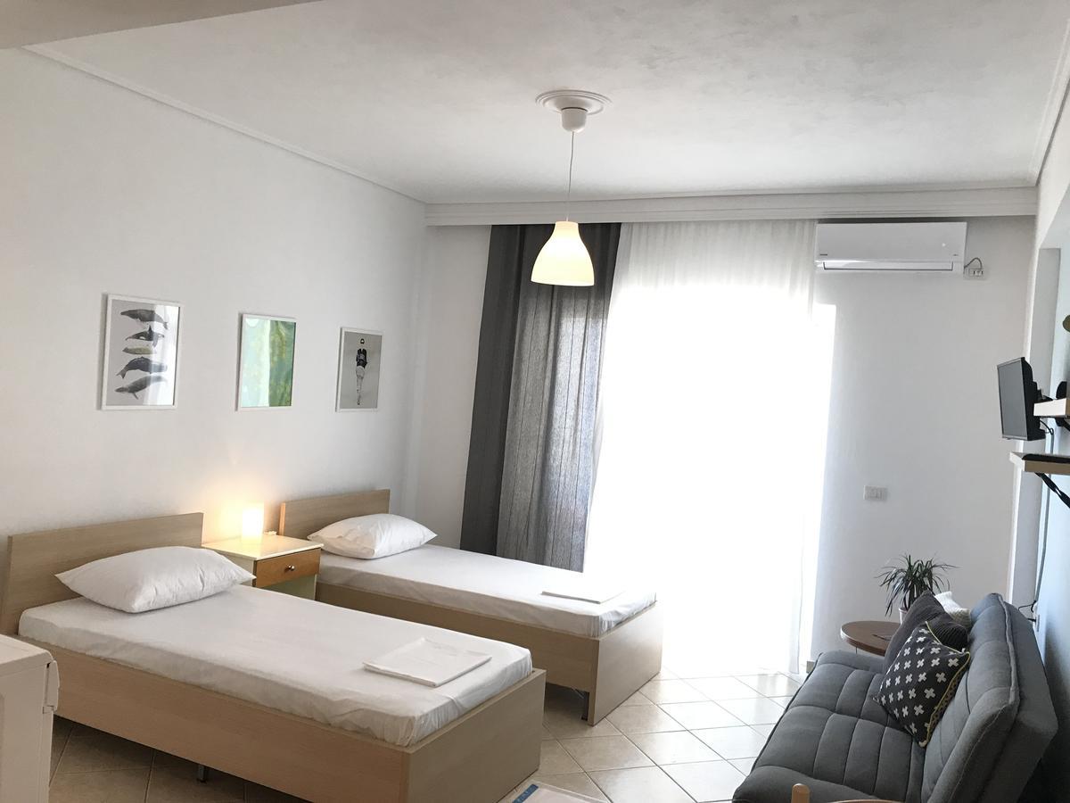 Aloe Vera Apartments Sarande Bagian luar foto